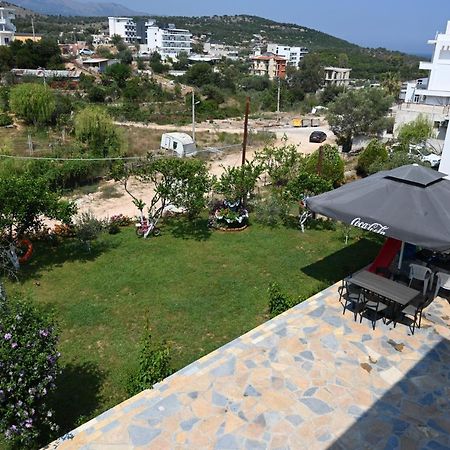 Blue Season Apartment Ksamil Exterior foto